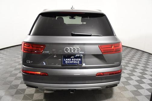 2019 Audi Q7 45 Premium Plus