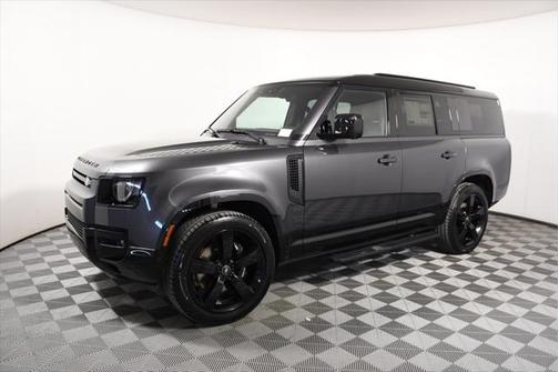 2025 Land Rover Defender V8