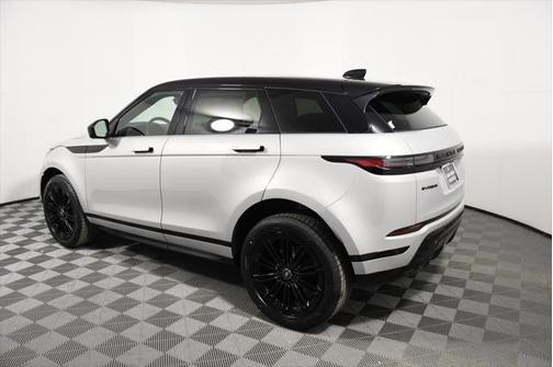 2026 Land Rover Range Rover Evoque Dynamic SE