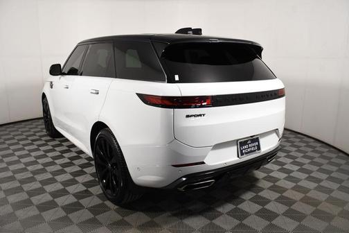 2024 Land Rover Range Rover Sport SE