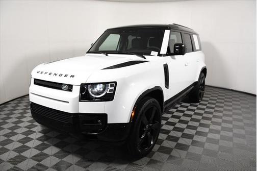 2025 Land Rover Defender 110 P400 X-Dynamic SE