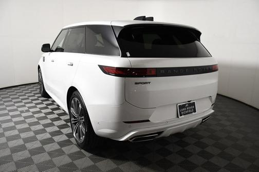 2025 Land Rover Range Rover Sport SE