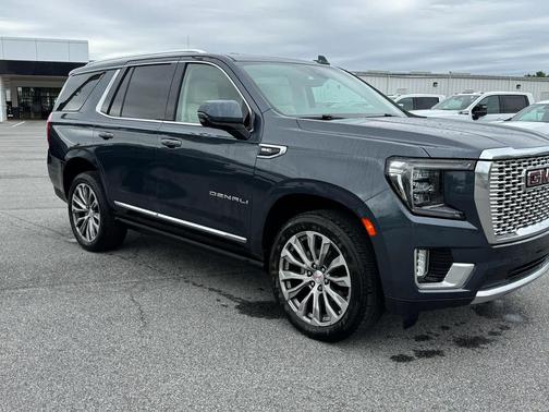 Dark Sky Metallic 2021 GMC Yukon Denali