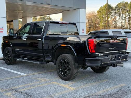 2025 GMC Sierra 2500 Denali