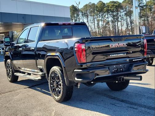 2025 GMC Sierra 2500 Denali