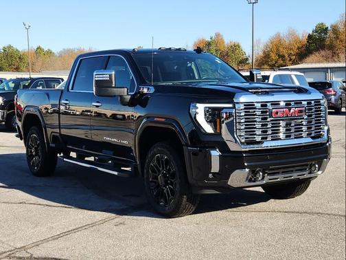 2025 GMC Sierra 2500 Denali