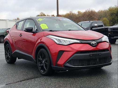 2022 Toyota C-HR XLE