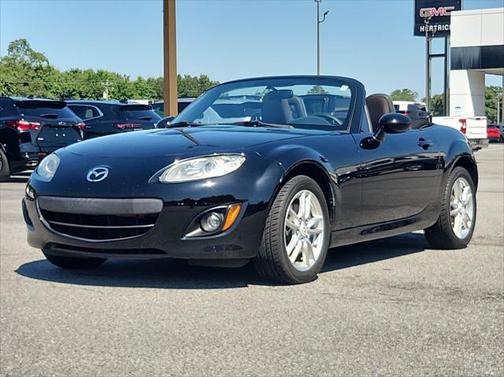 2010 Mazda MX-5 Miata Sport