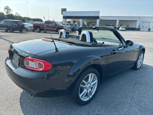 2010 Mazda MX-5 Miata Sport