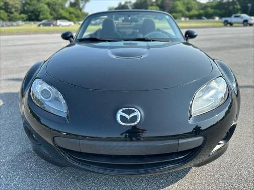 2010 Mazda MX-5 Miata Sport