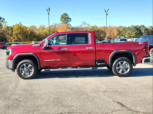 2026 GMC Sierra 2500 SLT