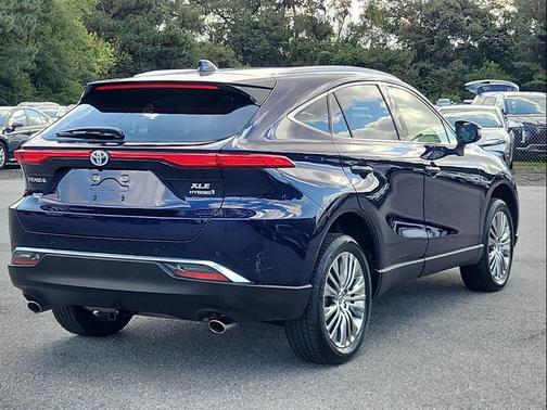 2022 Toyota Venza XLE