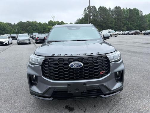 Carbonized Gray Metallic 2025 Ford Explorer ST