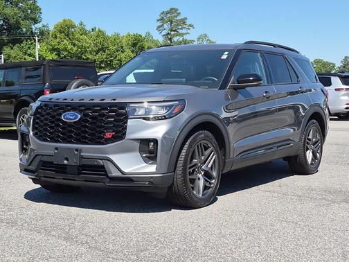 Carbonized Gray Metallic 2025 Ford Explorer ST