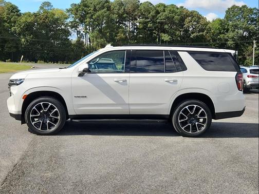 2022 Chevrolet Tahoe 4WD RST