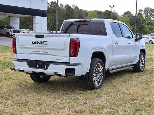 Glacier White Tricoat 2026 GMC Sierra 1500 Denali Ultimate