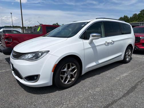 Bright White Clearcoat 2019 Chrysler Pacifica Limited