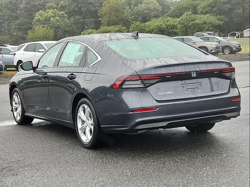 2023 Honda Accord LX 1.5T
