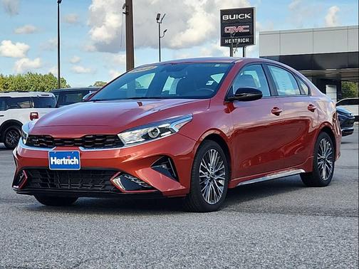 2022 Kia Forte GT-Line
