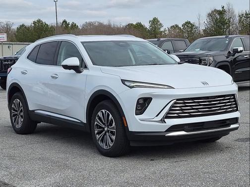 Iridescent White Tricoat 2026 Buick Envision Preferred AWD