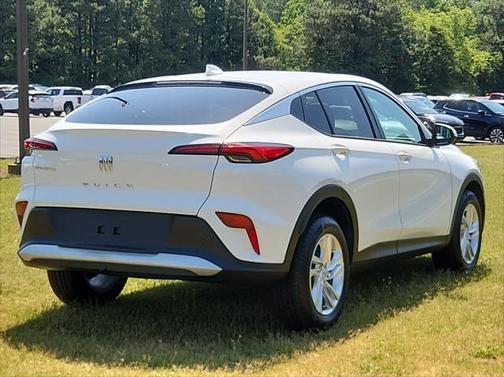 2025 Buick Envista Preferred FWD