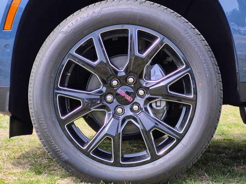 Downpour Metallic 2026 GMC Yukon 4WD Elevation