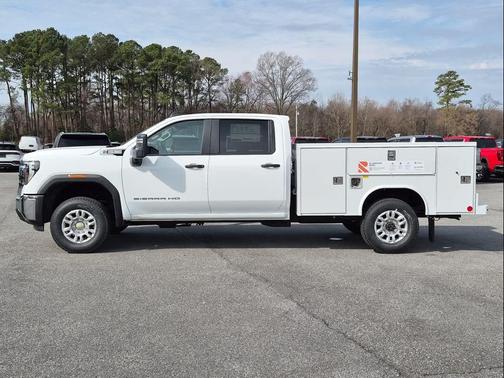 Summit White 2026 GMC Sierra 2500 Pro