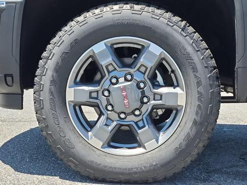 Sterling Metallic 2026 GMC Sierra 2500 SLT