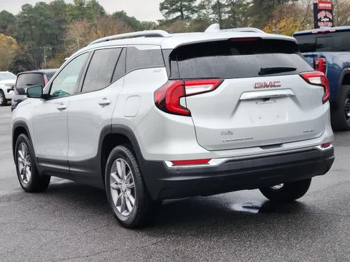 2022 GMC Terrain SLT
