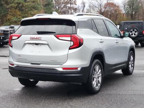 2022 GMC Terrain SLT