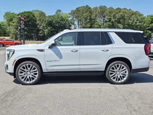 Glacier White Tricoat 2026 GMC Yukon Denali
