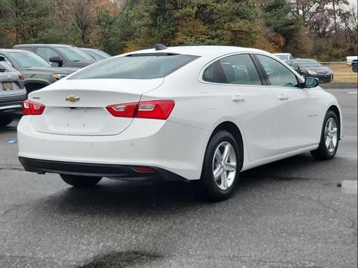 2024 Chevrolet Malibu 1LS