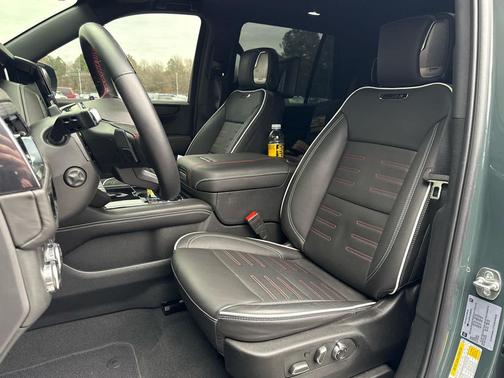 2025 GMC Yukon 4WD AT4 Ultimate