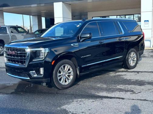 2021 GMC Yukon XL SLT