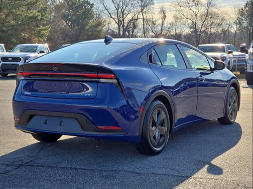 2023 Toyota Prius LE