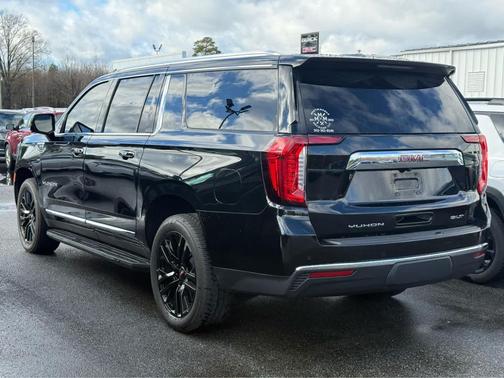 2021 GMC Yukon XL SLT