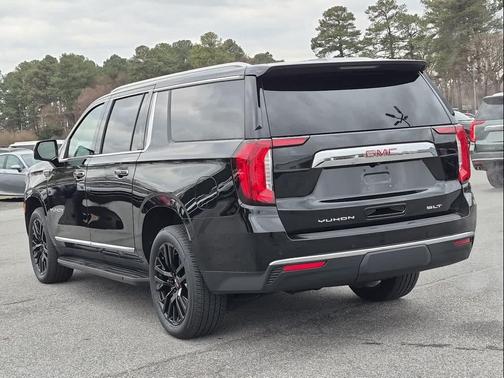 2021 GMC Yukon XL SLT