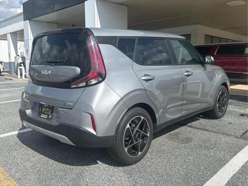 2023 Kia Soul EX