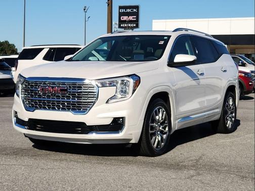 2024 GMC Terrain Denali