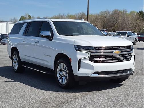 Summit White 2023 Chevrolet Suburban Premier