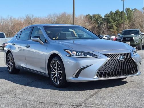 2025 Lexus ES 350 Base