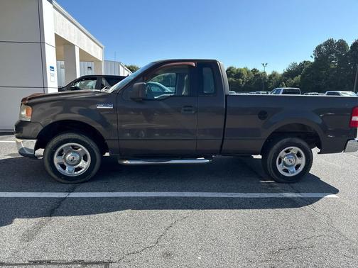 2005 Ford F-150 XL