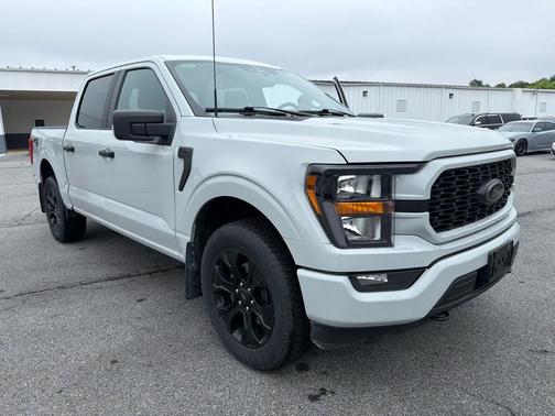Avalanche 2023 Ford F-150 XL