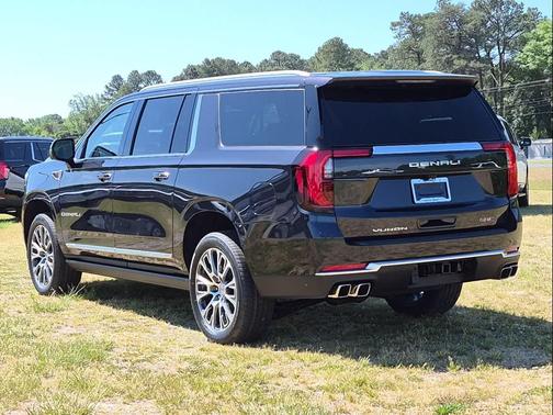 Titanium Rush Metallic 2026 GMC Yukon XL Denali