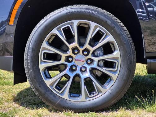 Titanium Rush Metallic 2026 GMC Yukon XL Denali