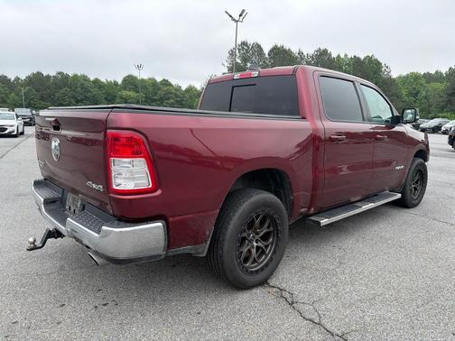 Delmonico Red Pearlcoat 2022 RAM 1500 Big Horn/Lone Star