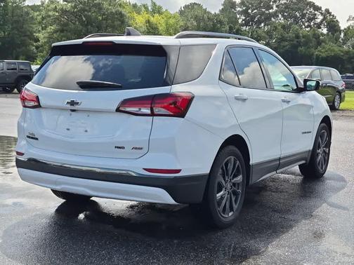 Summit White 2023 Chevrolet Equinox AWD RS
