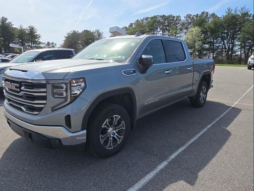 Sterling Metallic 2025 GMC Sierra 1500 SLT