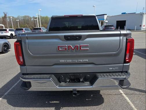 Sterling Metallic 2025 GMC Sierra 1500 SLT