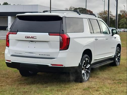 2025 GMC Yukon XL 4WD Elevation